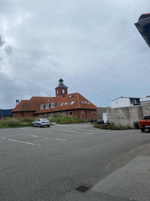 3 Vaerelses Lejlighed Taet Faergen Hirtshals Luaran gambar